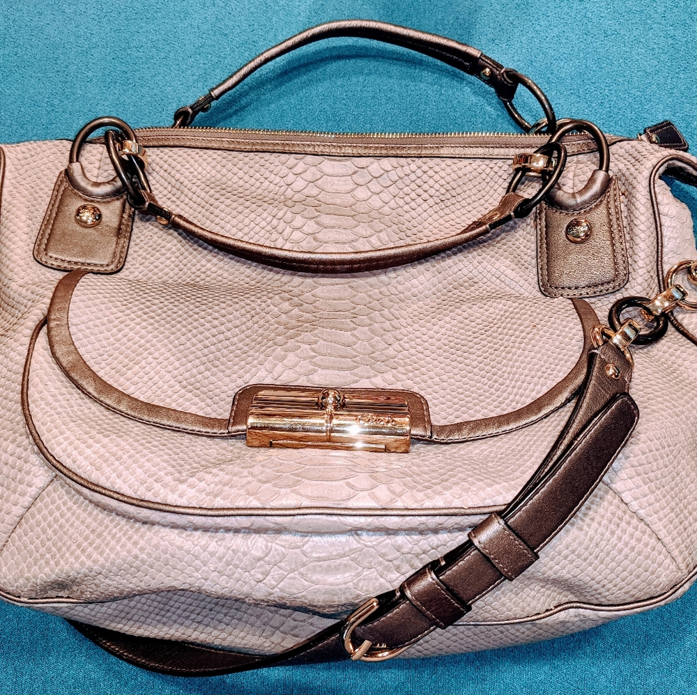 Genuine leather Authentic Coach Shoulder/Handbag
